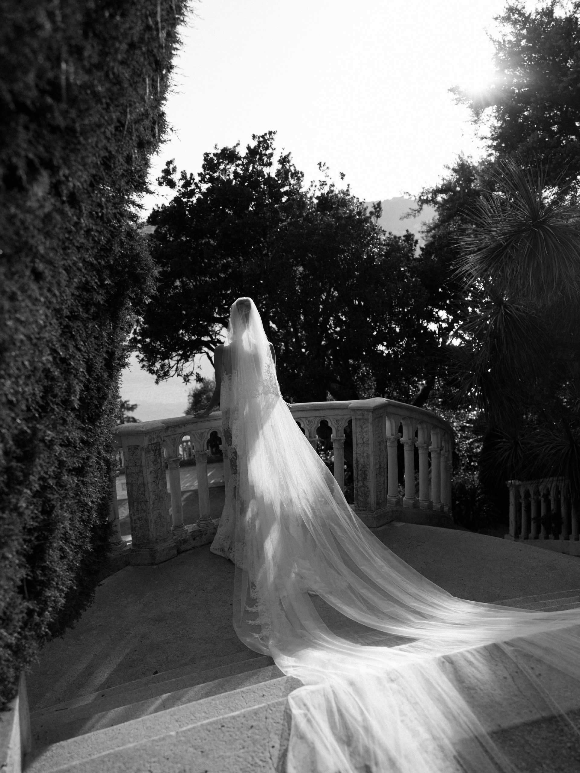 Leonie Hanne celebrated a fairytale wedding in France and shared the first photos