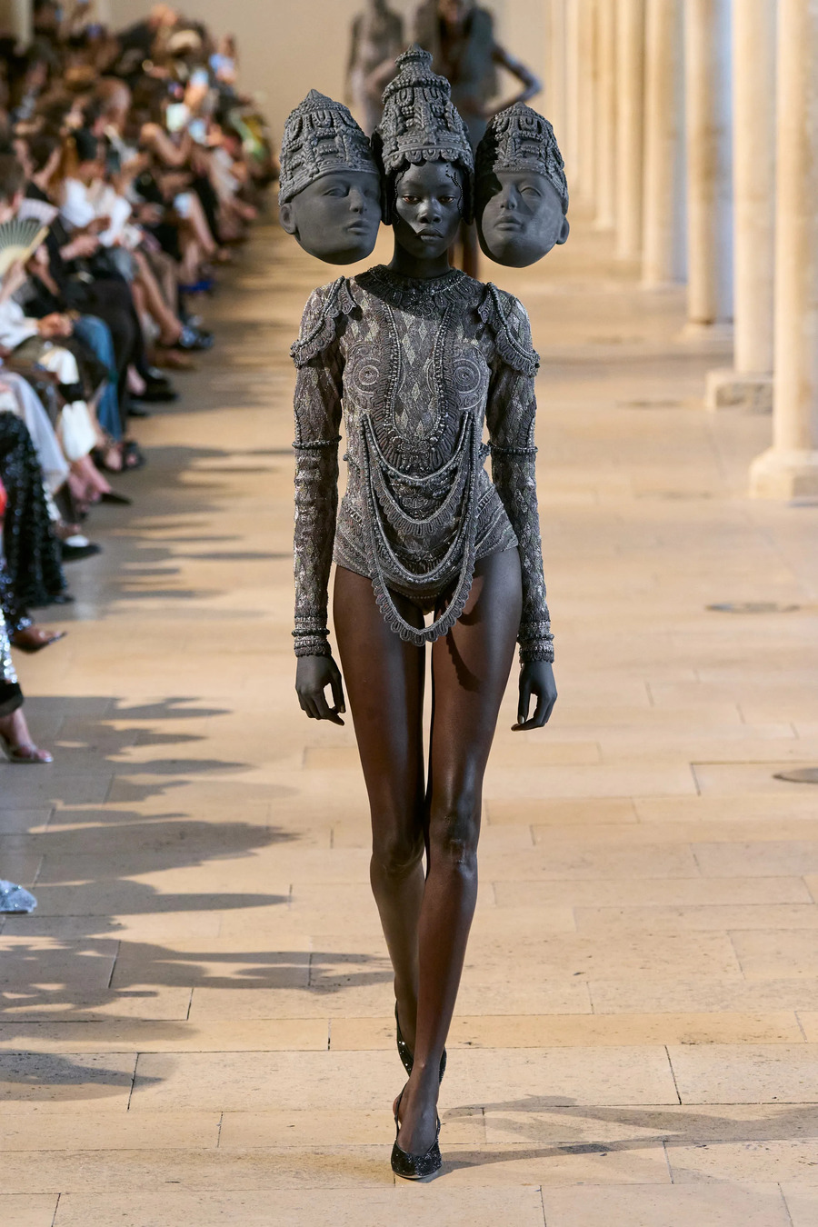 Temple-inspired gowns: Rahul Mishra unveils the Haute Couture collection «Devi: The Eternal Muse»