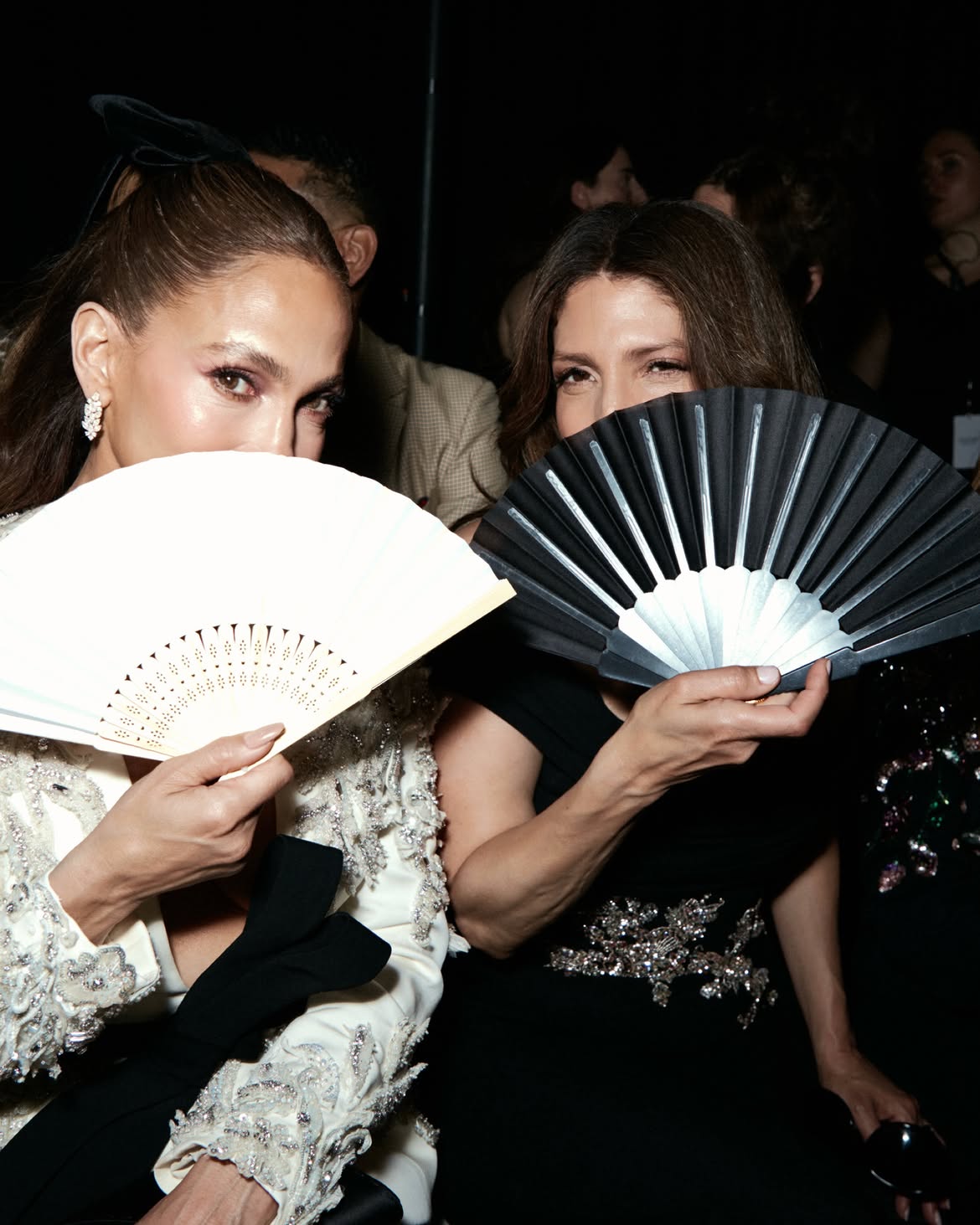 Haute Couture Week und ein Familienfest: Jennifer Lopez zeigt seltene Aufnahmen mit ihrer Schwester