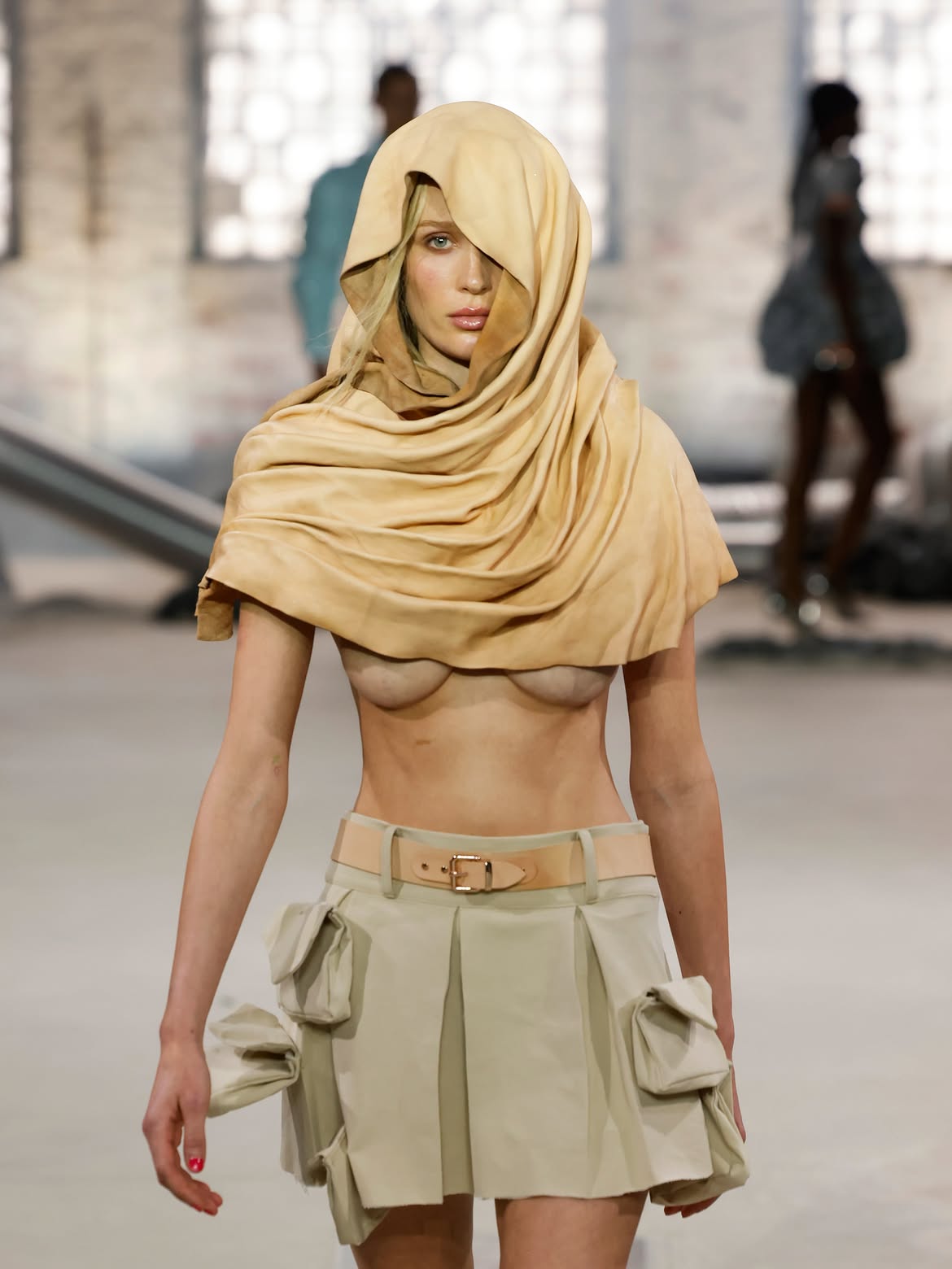 Marina Hoermanseder pr&auml;sentiert futuristische Fr&uuml;hjahr/Sommer-Kollektion 2027