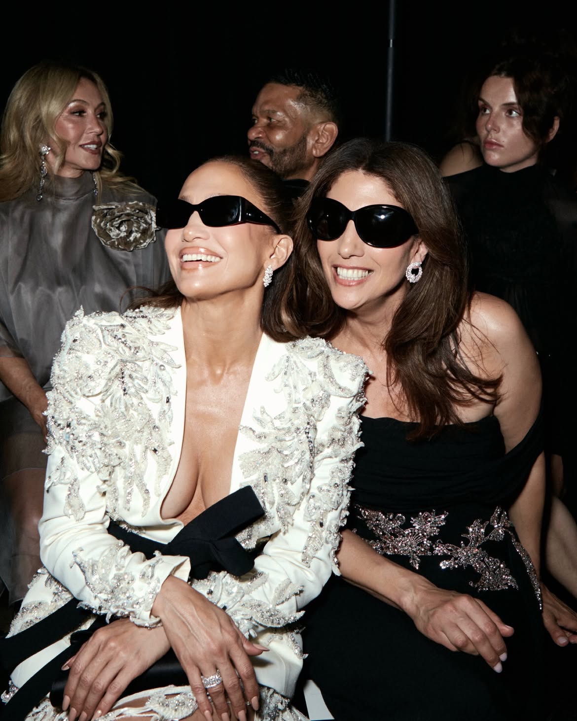 Haute Couture Week und ein Familienfest: Jennifer Lopez zeigt seltene Aufnahmen mit ihrer Schwester