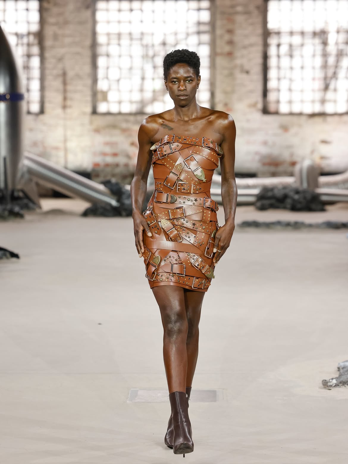 Marina Hoermanseder pr&auml;sentiert futuristische Fr&uuml;hjahr/Sommer-Kollektion 2027