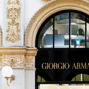 Rosie Huntington-Whiteley pr&auml;sentiert ihre eigene Marke f&uuml;r Wohnaccessoires