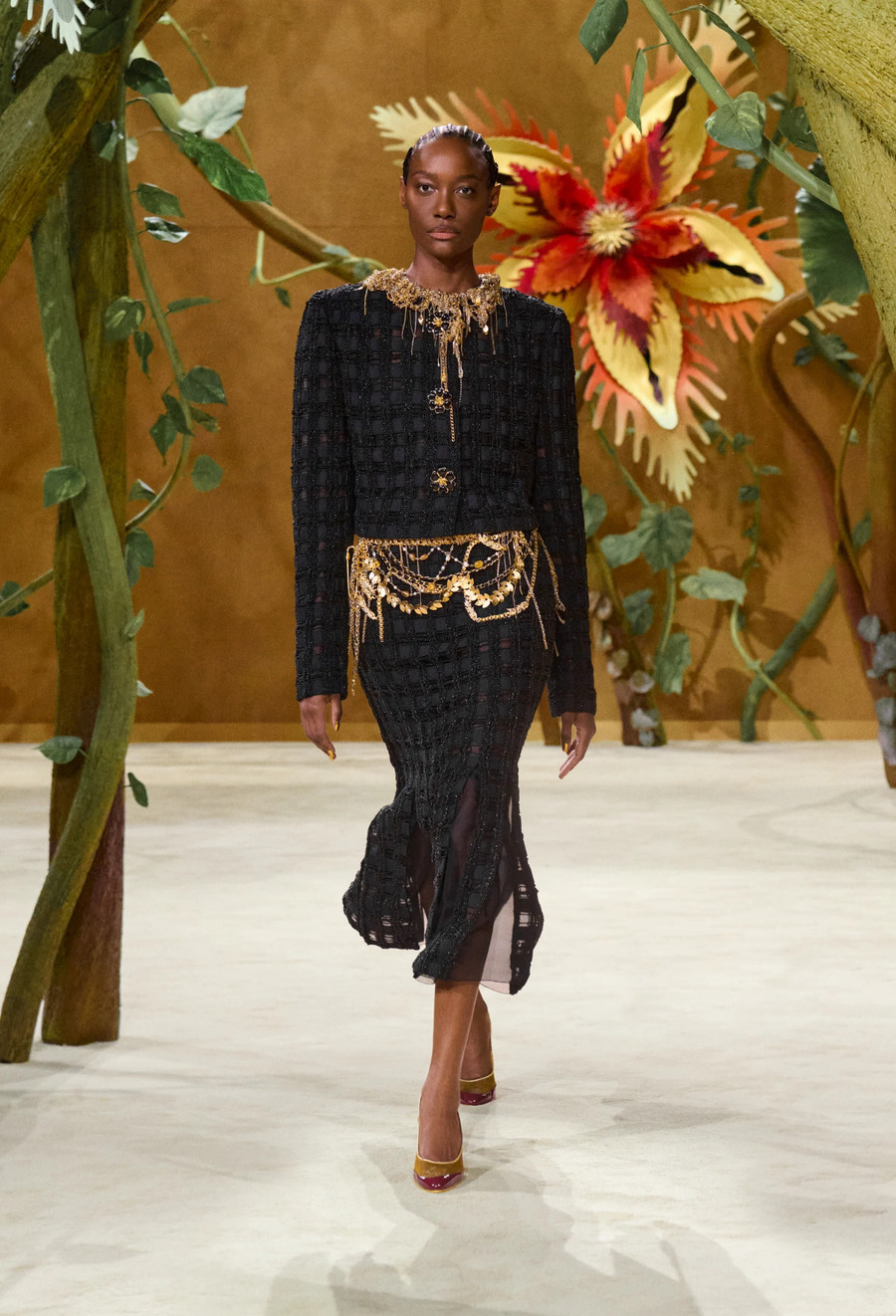 M&auml;rchenhafter Garten und die Archive von Chanel: Matthieu Blazy pr&auml;sentiert neue Haute-Couture-Kollektion