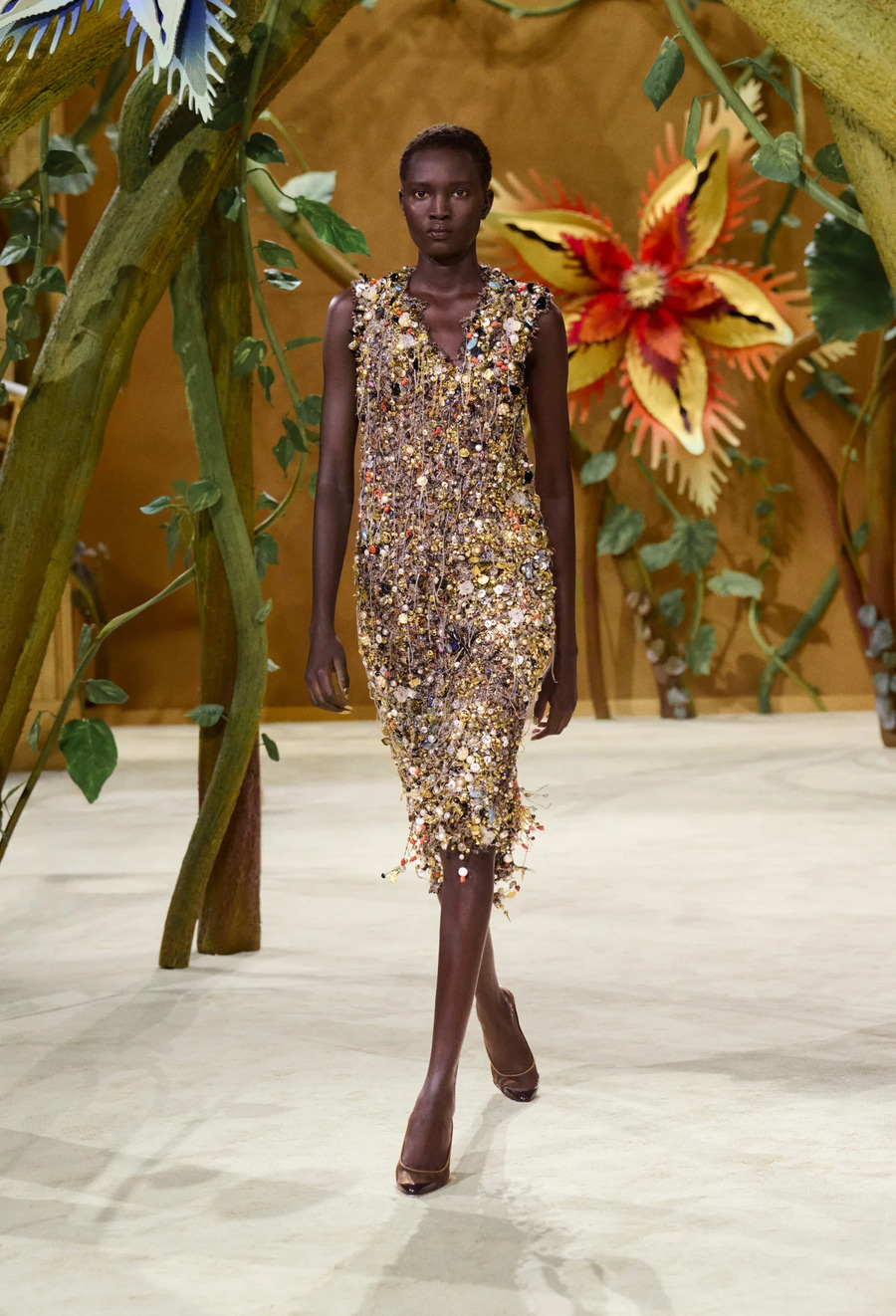 M&auml;rchenhafter Garten und die Archive von Chanel: Matthieu Blazy pr&auml;sentiert neue Haute-Couture-Kollektion