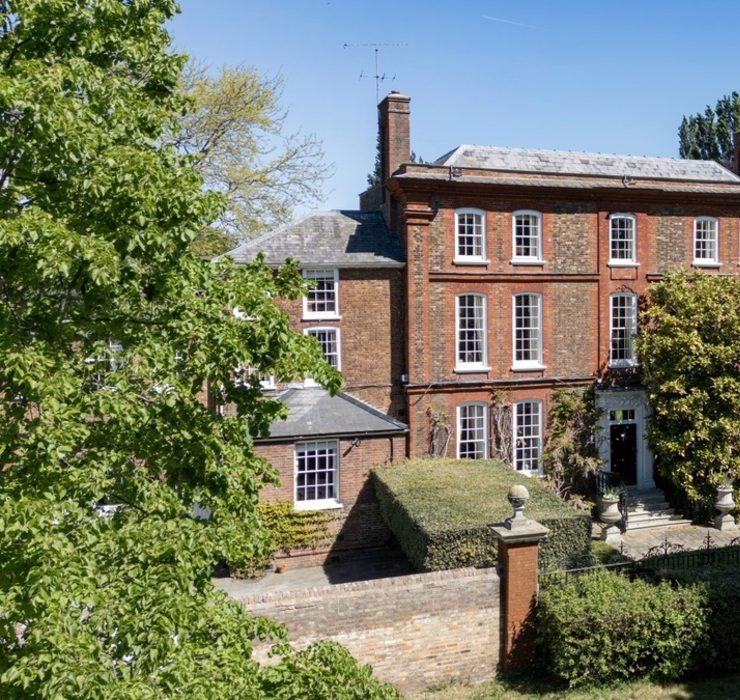 Princess Diana’s former weekend retreat listed for $33.4 million
