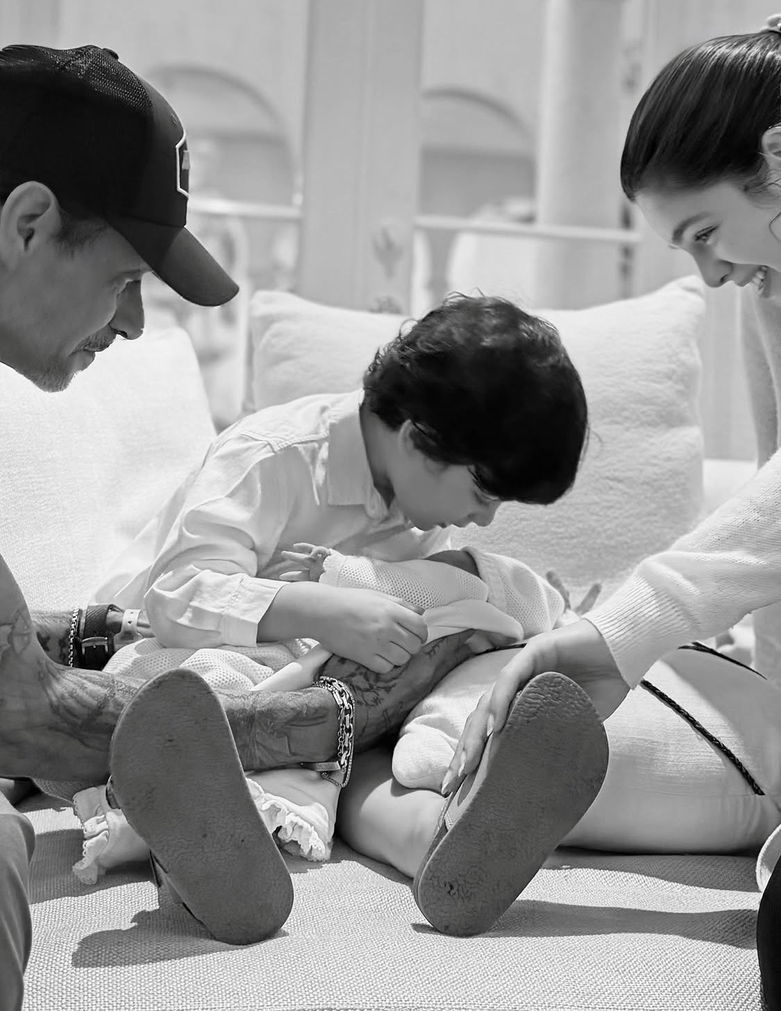 Marc Anthony becomes a father for the eighth time at 57