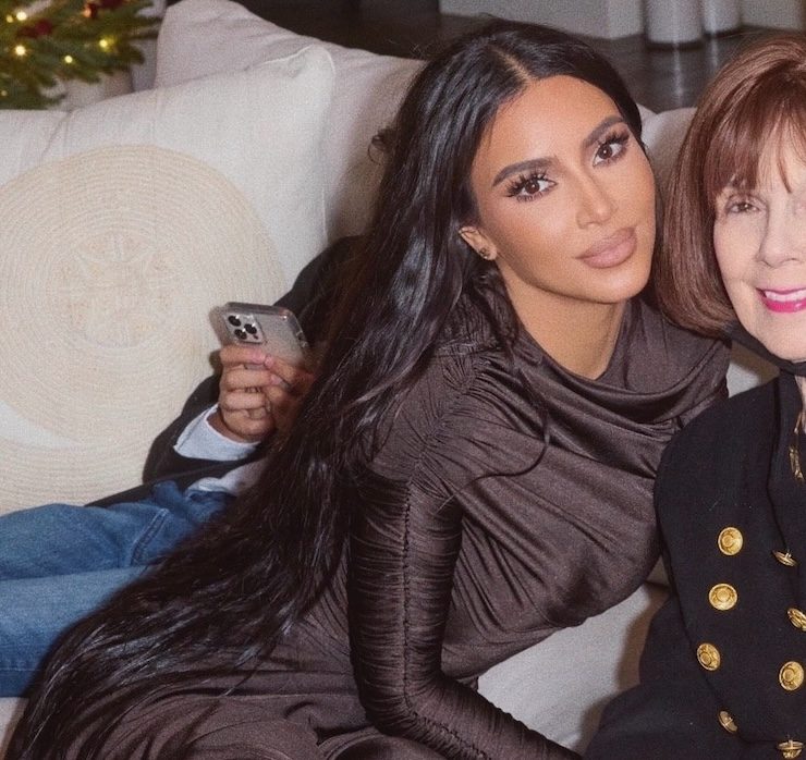 &laquo;Sie hat mich gelehrt, stark zu sein&raquo;: Kim Kardashian nimmt Abschied von ihrer Gro&szlig;mutter