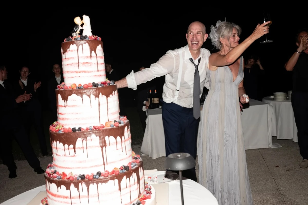 Paulina Porizkova zeigt die ersten Fotos ihrer italienischen Hochzeit