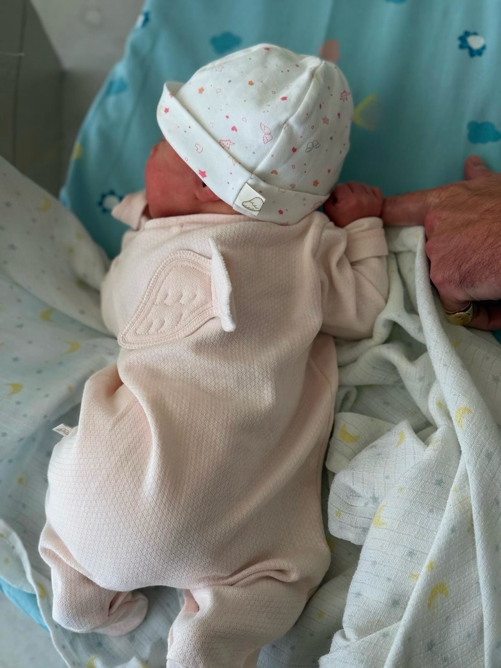 Prinzessin Eugenie ist zum dritten Mal Mutter geworden: Erstes Foto der Neugeborenen