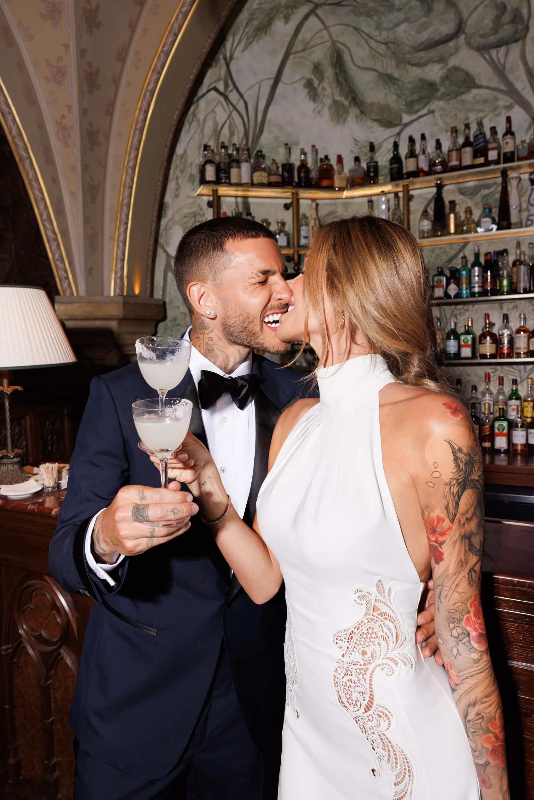 Fußballstar Lucas Hernández hat geheiratet: die schönsten Aufnahmen der prachtvollen Hochzeit