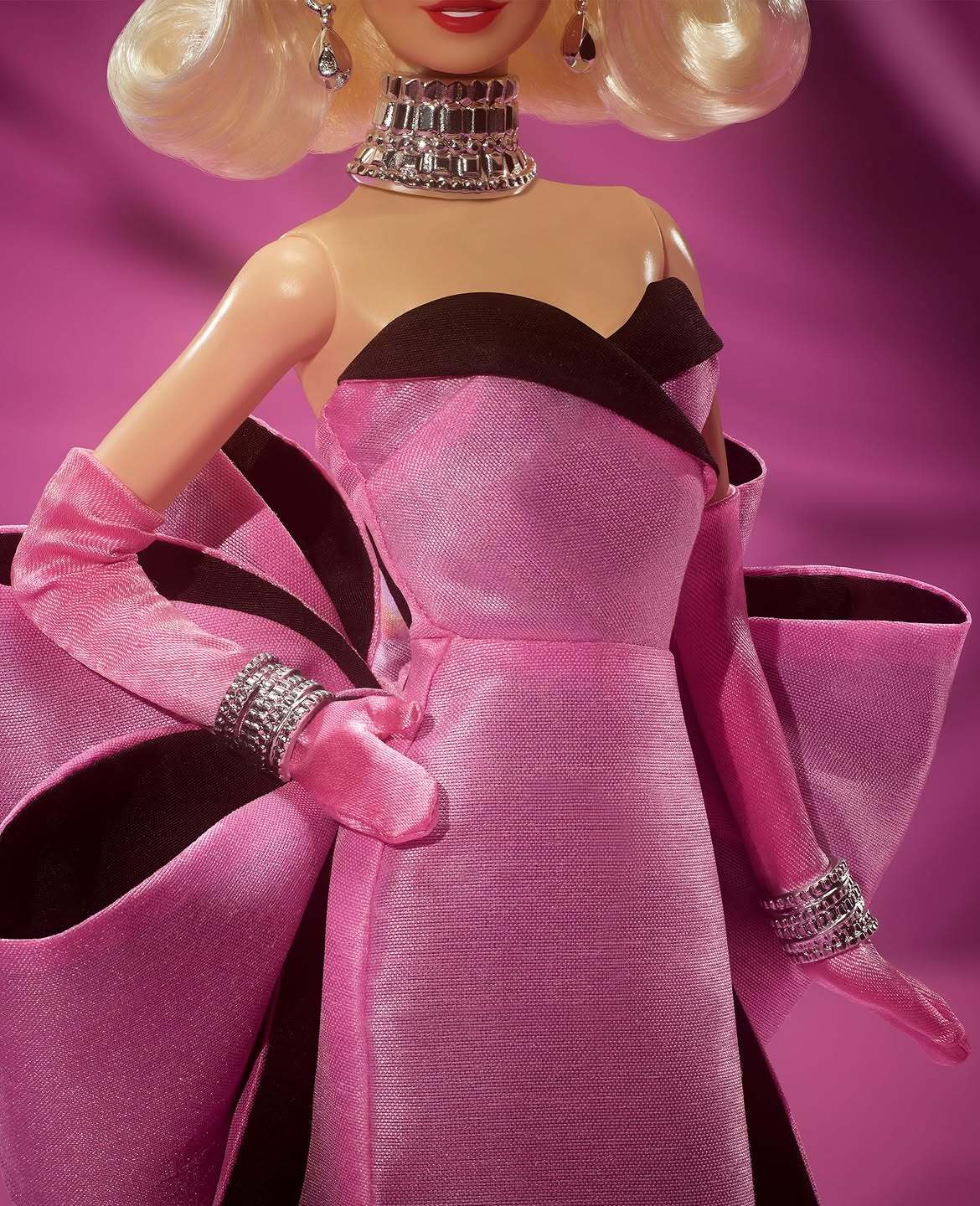 Mattel bringt eine neue Barbie im Marilyn-Monroe-Look heraus