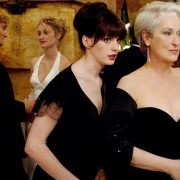 High fashion meets everyday style: Anne Hathaway at «The End of Oak Street» premiere