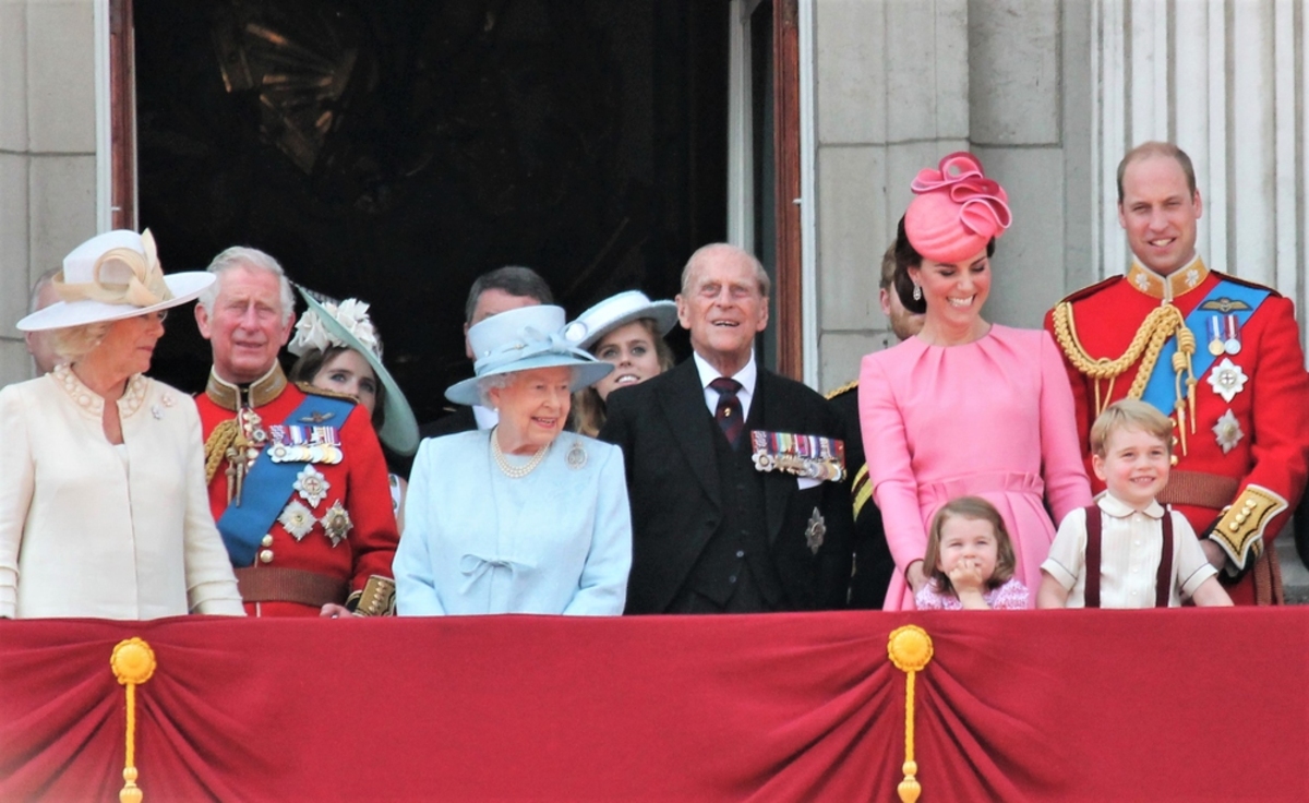Four air travel rules followed by the British Royal family