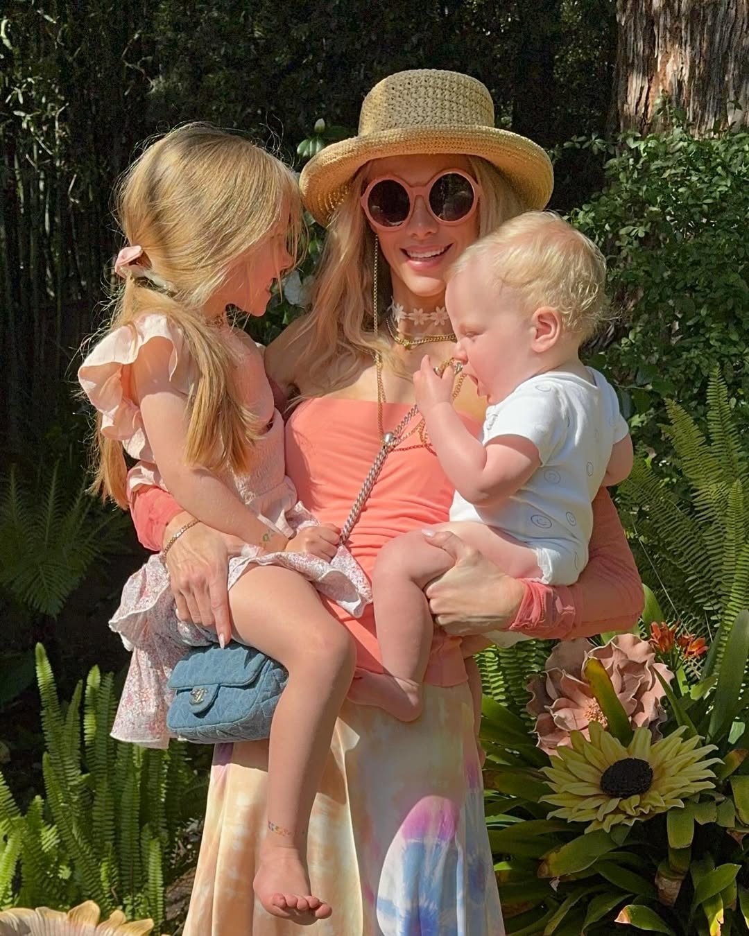 Muse-Frontmann Matt Bellamy reicht die Scheidung von Model Elle Evans ein