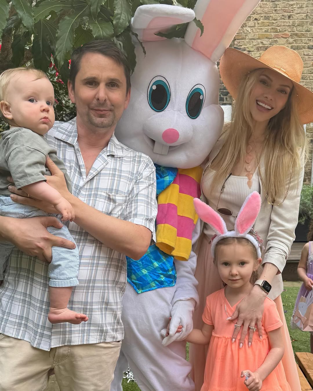 Muse-Frontmann Matt Bellamy reicht die Scheidung von Model Elle Evans ein