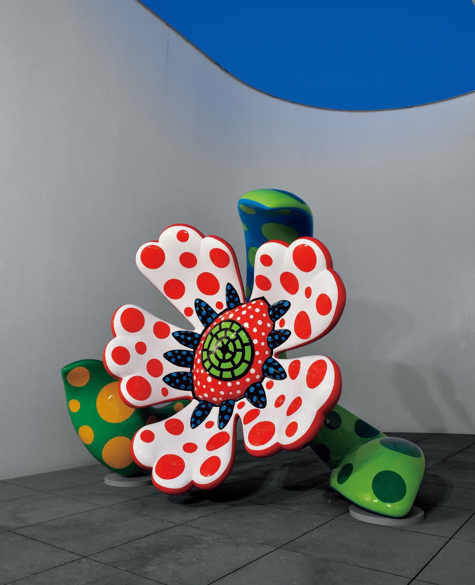 Yayoi Kusama ist tot &mdash; die legend&auml;re japanische K&uuml;nstlerin und &laquo;K&ouml;nigin der Punkte&raquo;