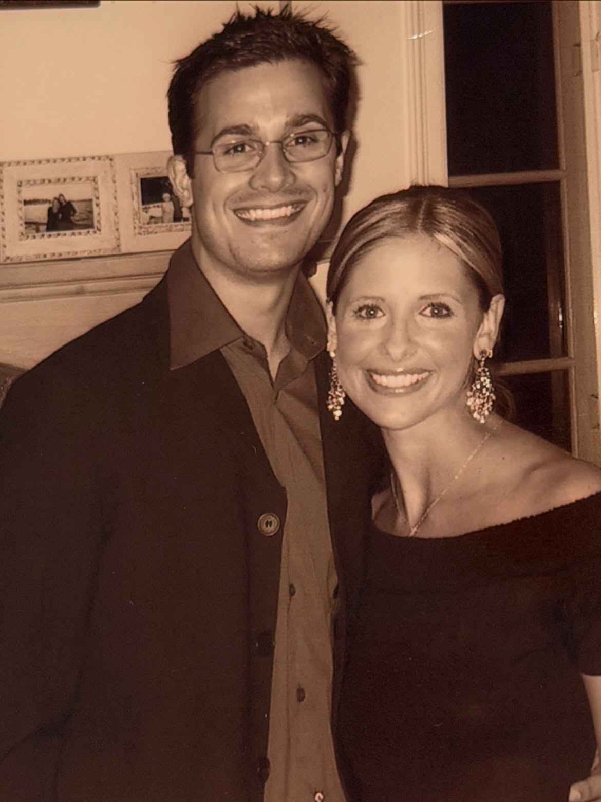 Sarah Michelle Gellar teilt alte Fotos mit ihrem Ehemann