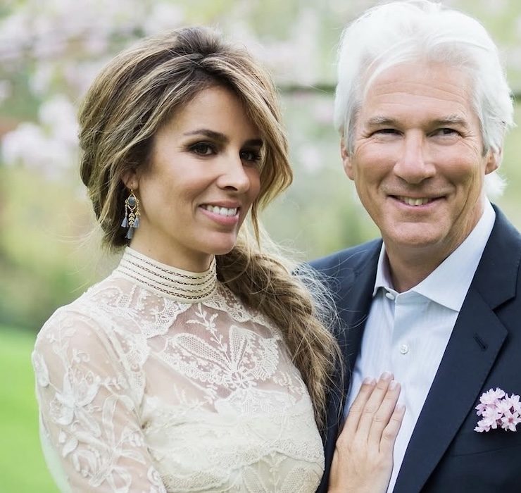 Tanzen und Partyhüte: Richard Gere feierte seinen 77. Geburtstag