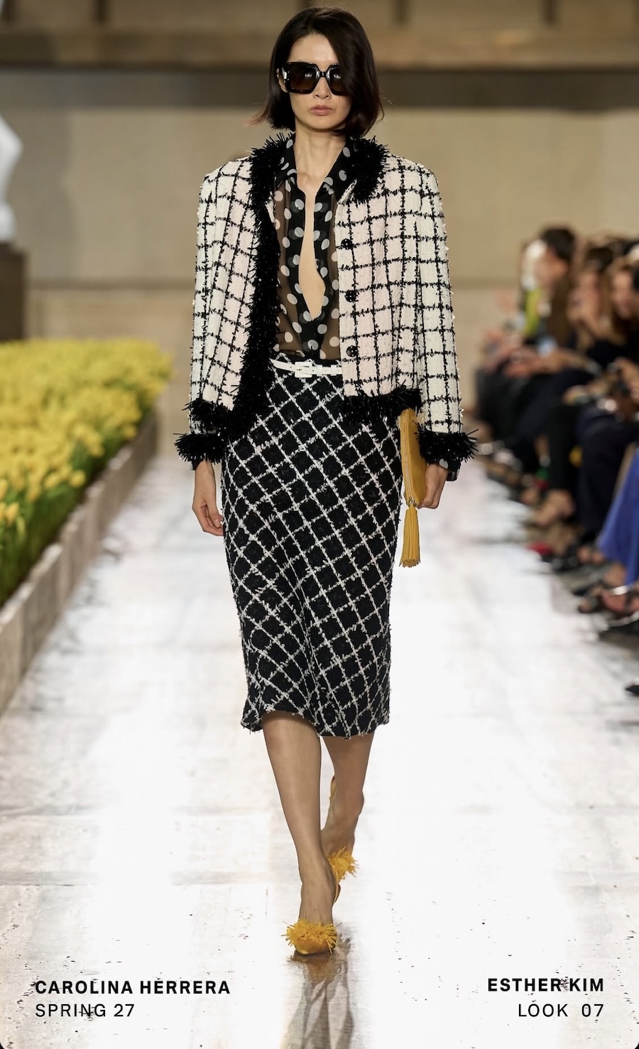 Zwischen 20.000 Tulpen: Carolina Herrera präsentiert Jubiläumskollektion in New York