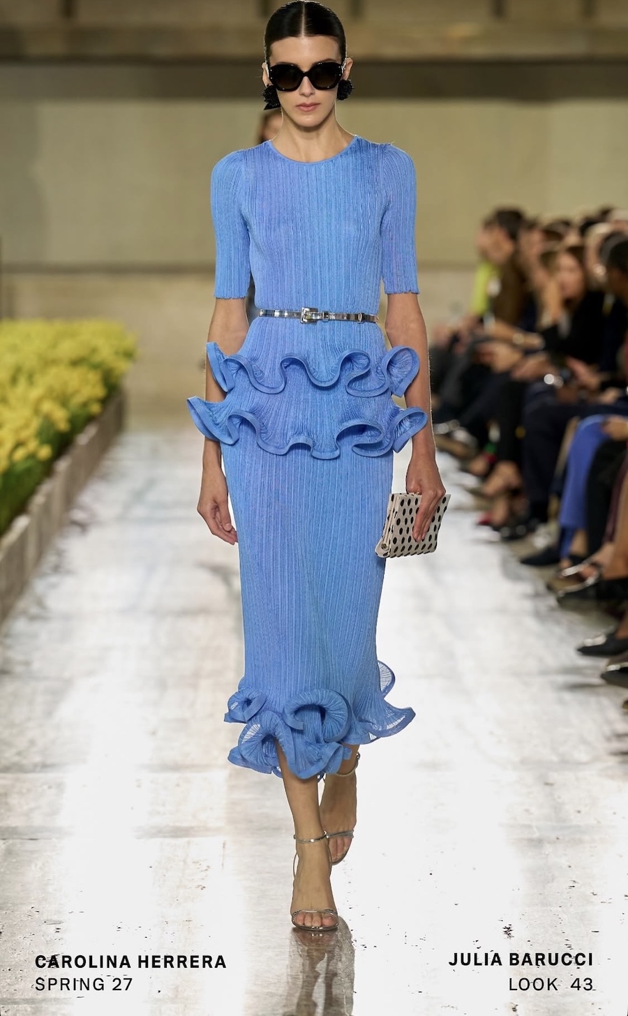 Zwischen 20.000 Tulpen: Carolina Herrera präsentiert Jubiläumskollektion in New York