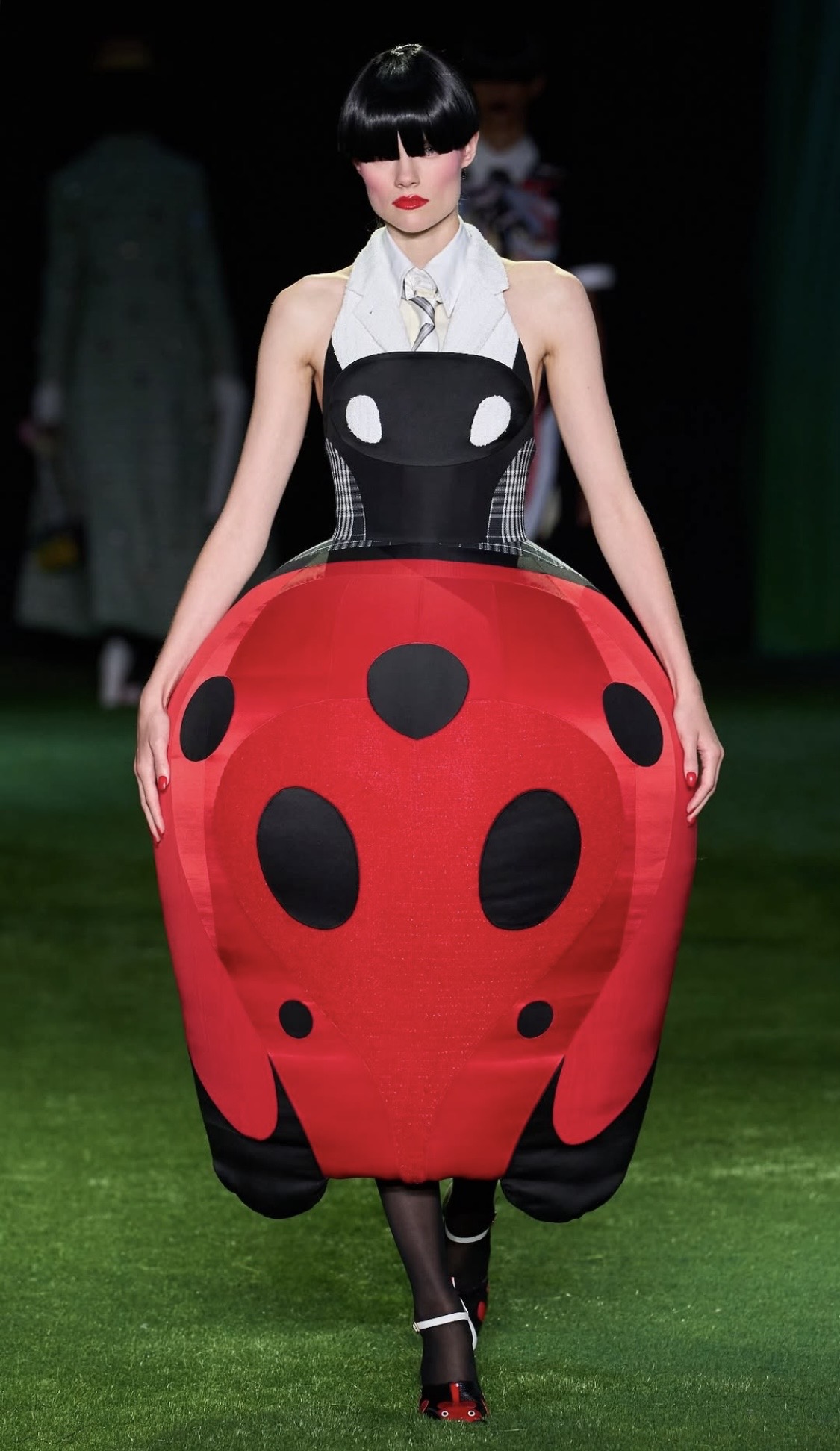 NYFW SS’27: Thom Browne turns the runway into a world of insects