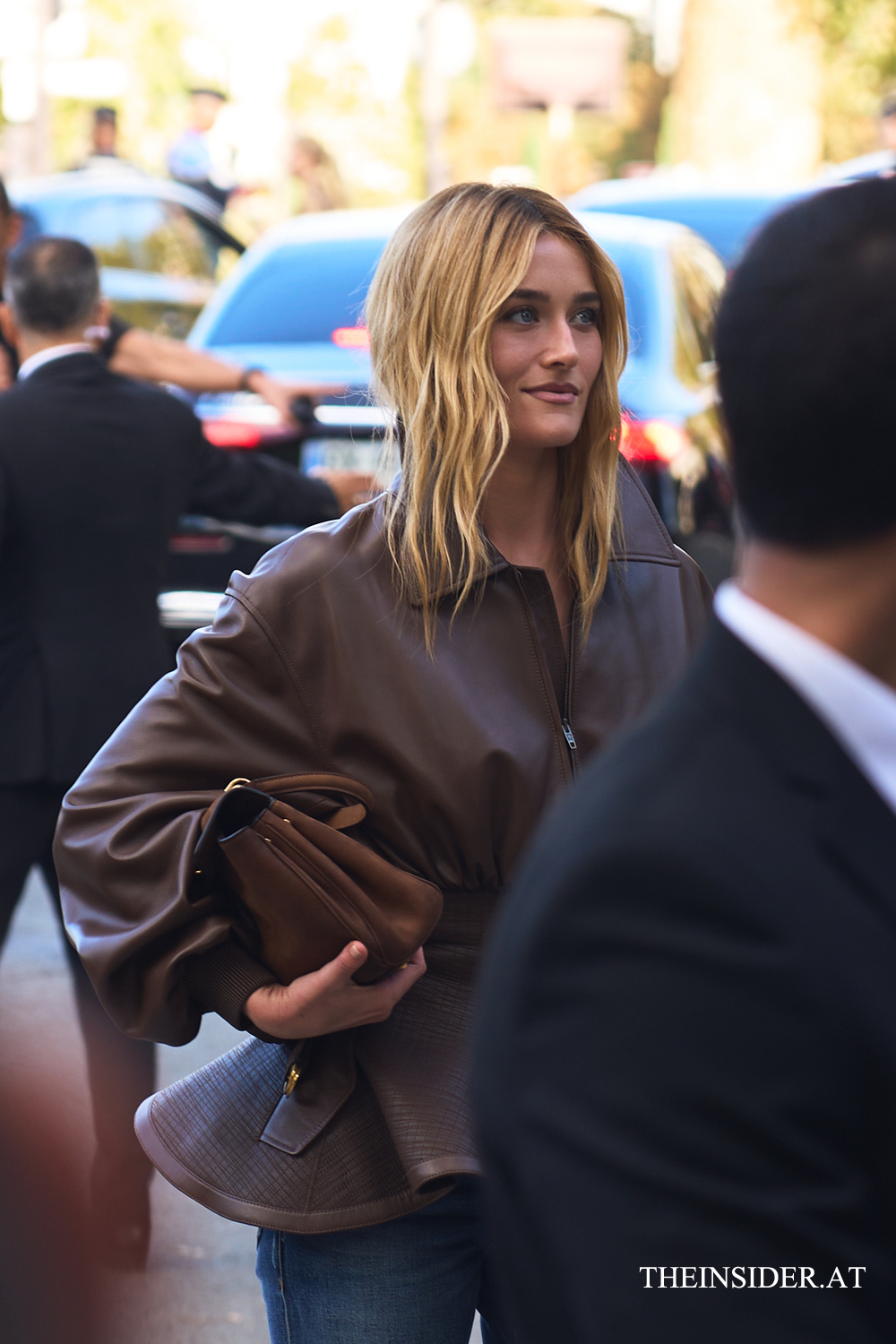 Street Style PFW SS&rsquo;27: Die auff&auml;lligsten Looks der G&auml;ste bei Schiaparelli und Balenciaga