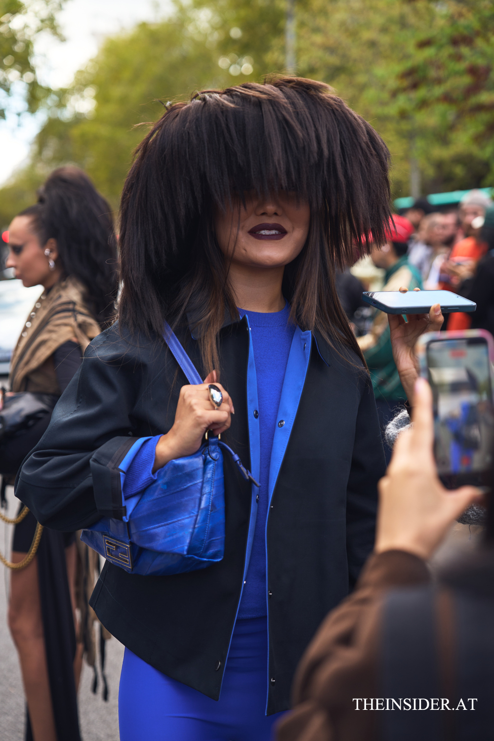 Street Style PFW SS&rsquo;27: Die auff&auml;lligsten Looks der G&auml;ste bei Schiaparelli und Balenciaga