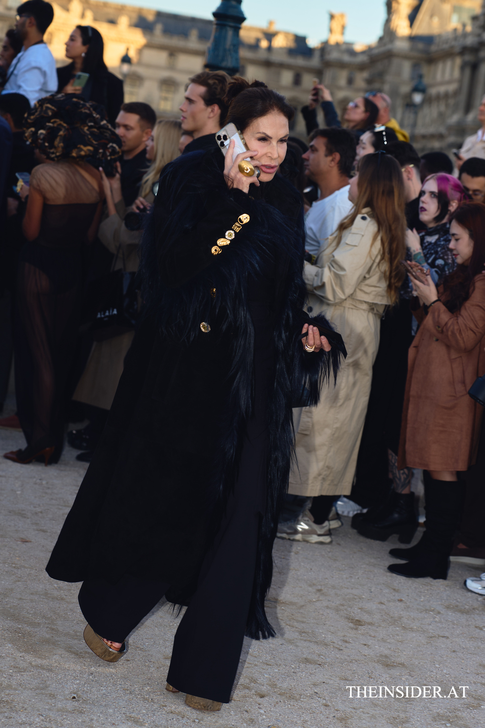 Street Style PFW SS&rsquo;27: Die auff&auml;lligsten Looks der G&auml;ste bei Schiaparelli und Balenciaga