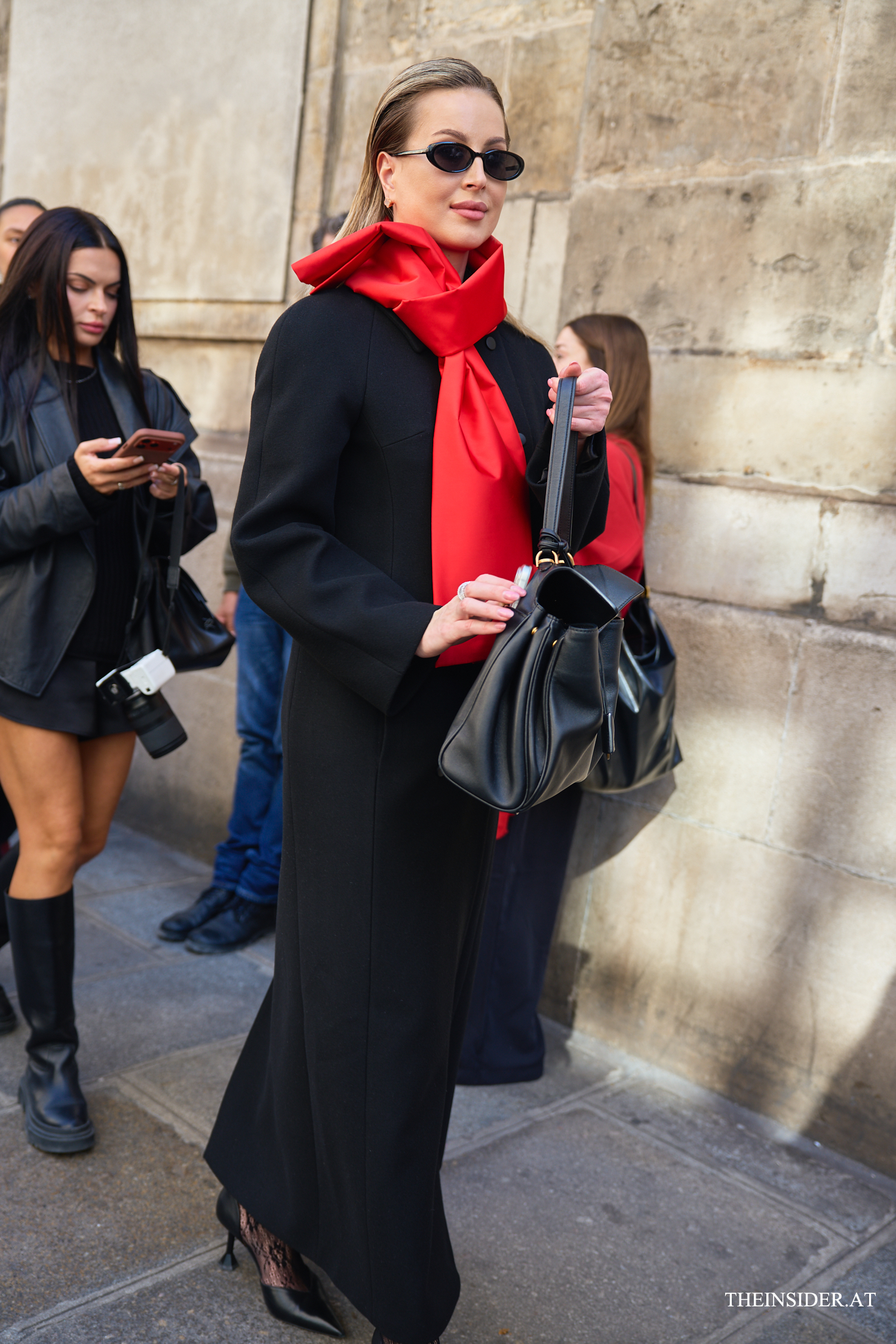 Street Style PFW SS&rsquo;27: Die interessantesten Looks der G&auml;ste bei Celine und Herm&egrave;s