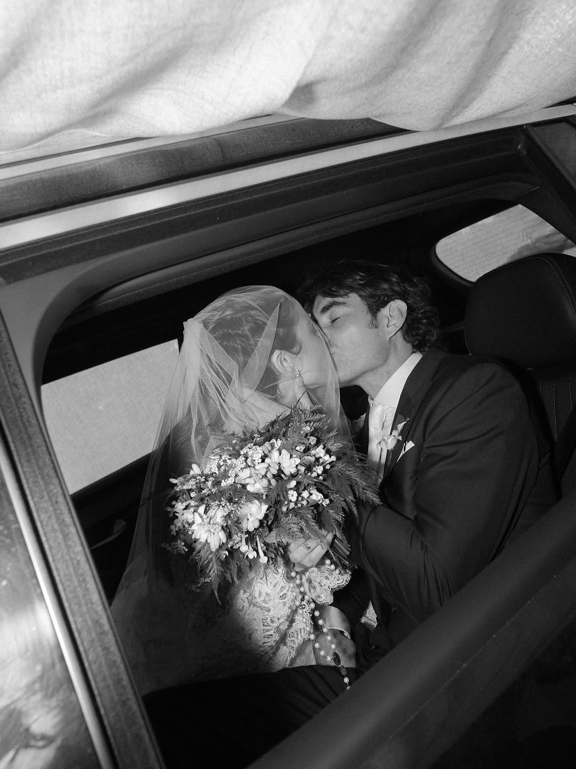 Ein Mitglied der Kennedy-Dynastie hat S&auml;ngerin Giulia Be geheiratet: So wurde gefeiert