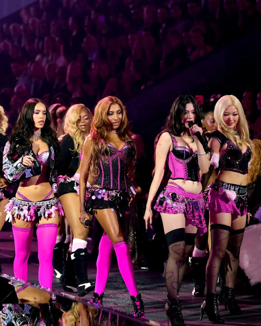 Kylie Jenner im 50-Millionen-Dollar-Fantasy-Bra: Die Highlights der Victoria’s Secret Show