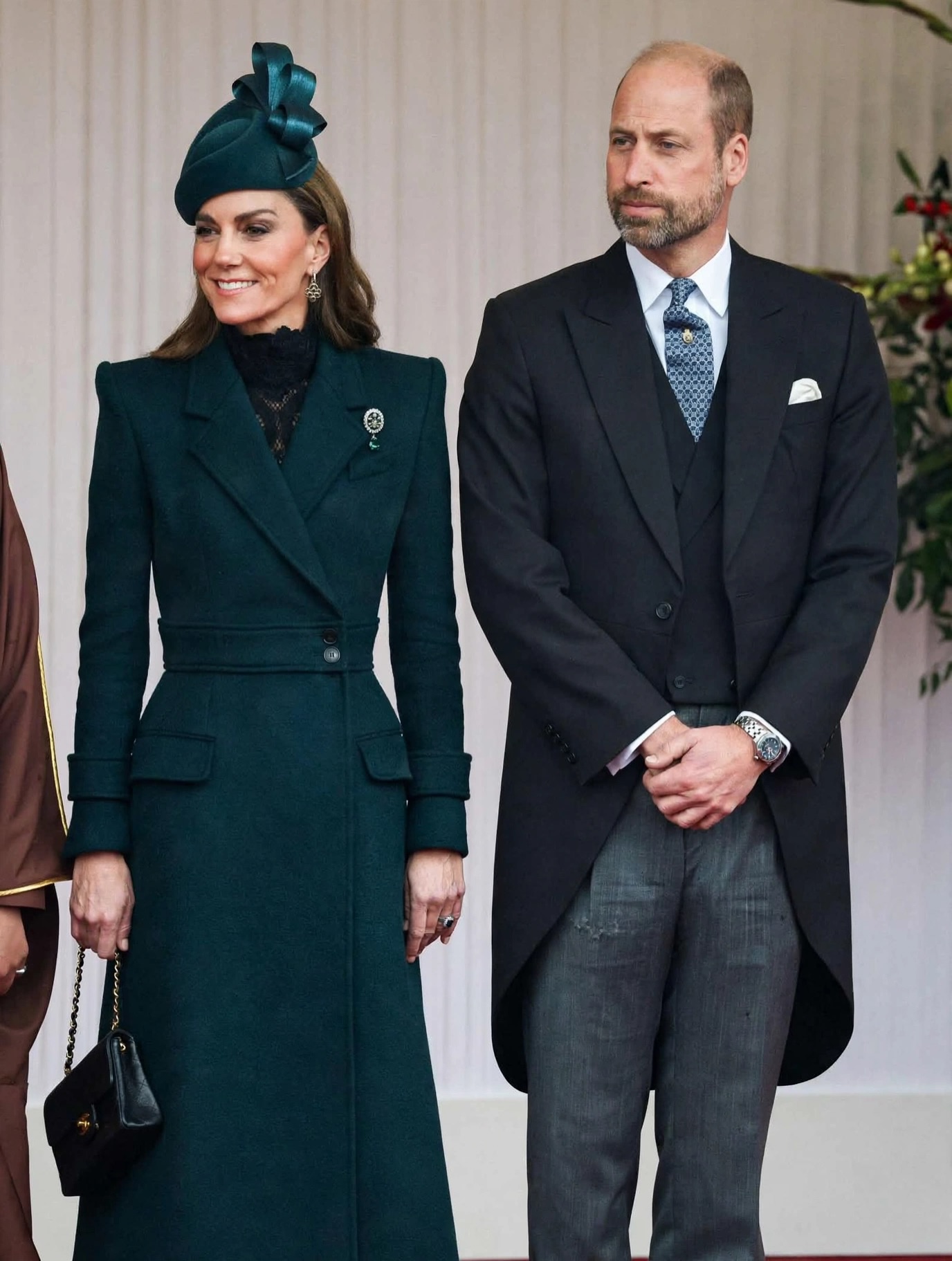 In Elie Saab und mit ihrer ikonischen Tiara: Kate Middleton beim Staatsbankett in Windsor
