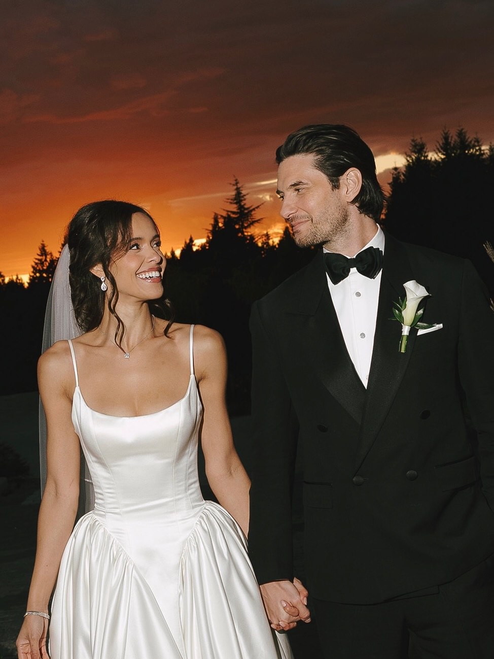 Ein Schloss in Oregon und 150 Gäste: «Die Chroniken von Narnia»-Star Ben Barnes hat geheiratet