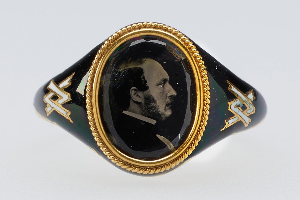 K&ouml;niglicher Schmuck mit Geschichte: Im Buckingham-Palast er&ouml;ffnet eine einzigartige Ausstellung